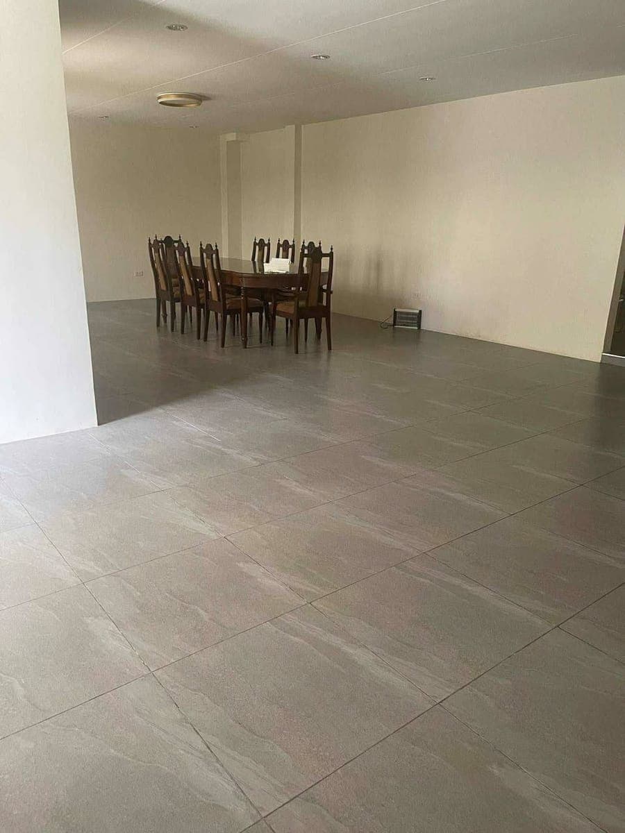 Two Storey Modern House For Rent - photo 3