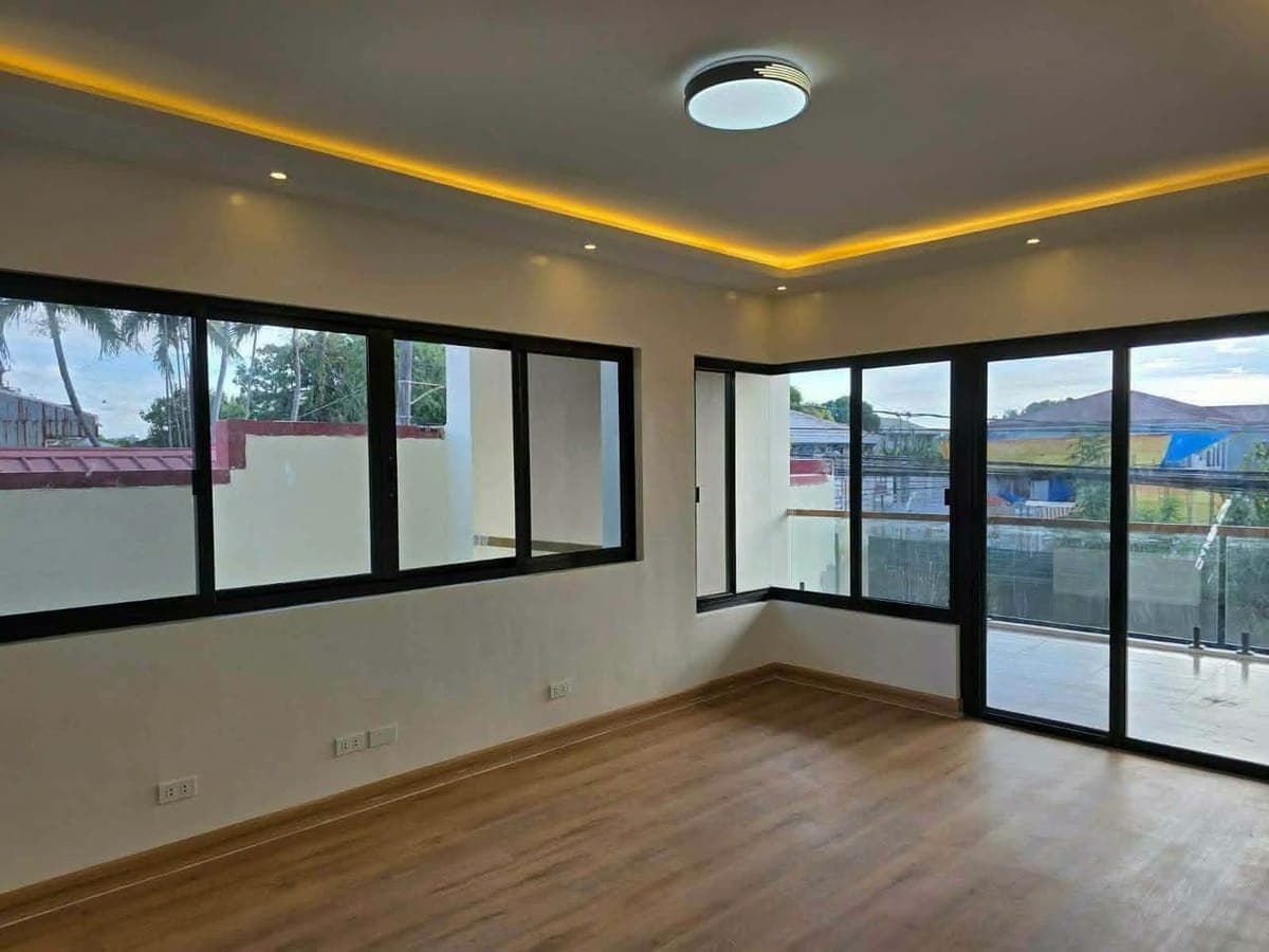MODERN HOUSE FOR RENT IN BF PARAÑAQUE ‼️ - photo 3