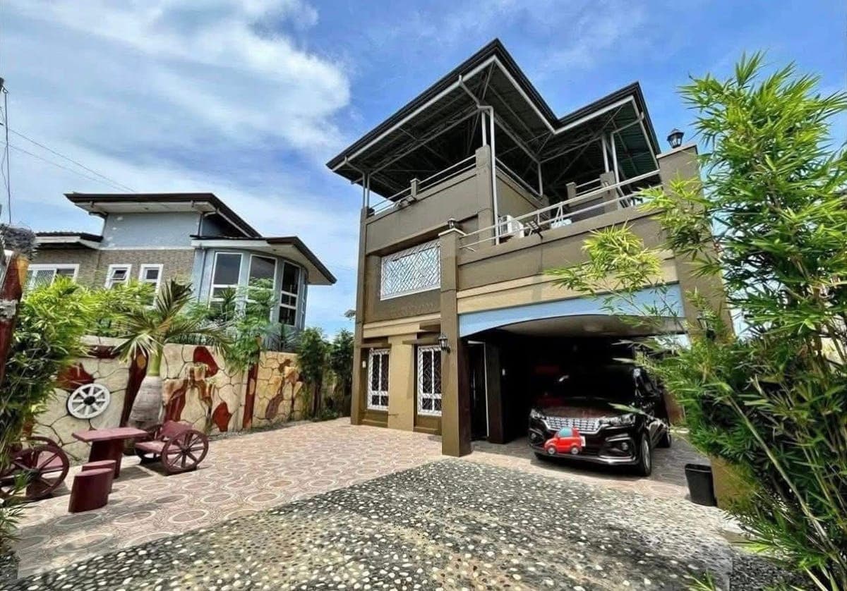 HOUSE FOR RENT - photo 1