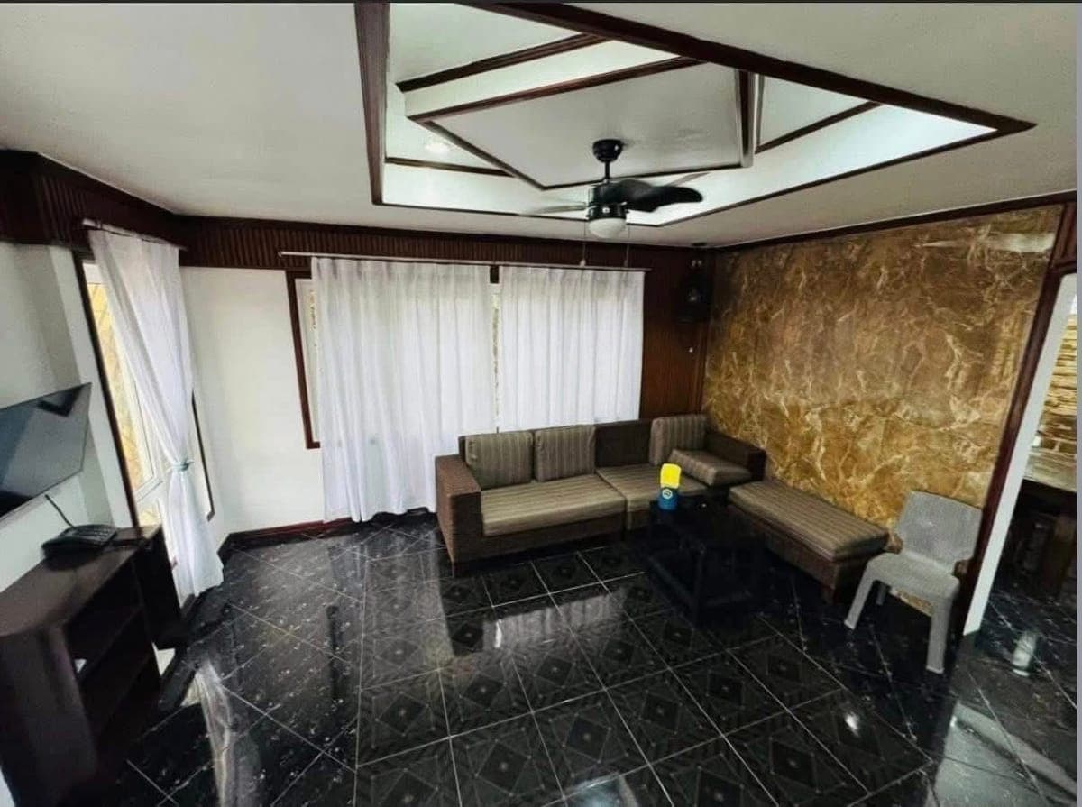 HOUSE FOR RENT - photo 2