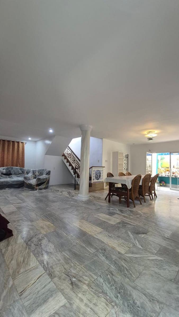 MODERN HOUSE FOR RENT IN MULTINATIONAL VILLAGE - photo 2