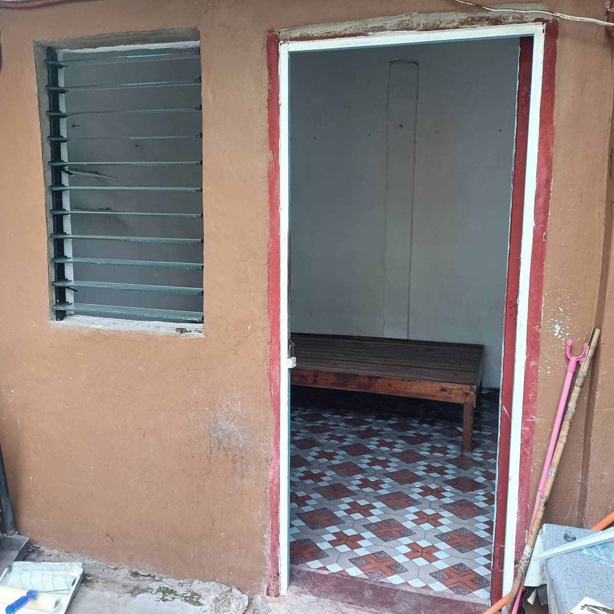 Available here Room for rent!! near panasiati@c, mega world, lopues east and PSA...1 mnth deposit on... - photo 2