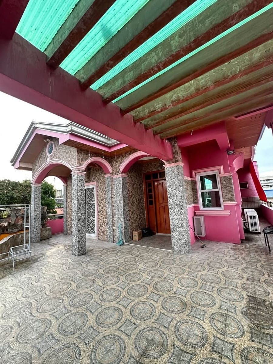 🏡✨ FOR RENT: Spacious 3-Bedroom Penthouse in Alabang, Muntinlupa! - photo 2