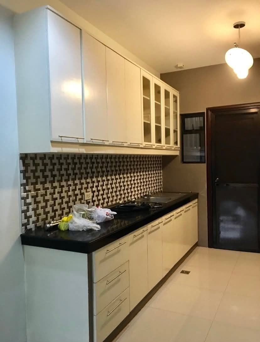 # **Townhouse for Rent ** - photo 4