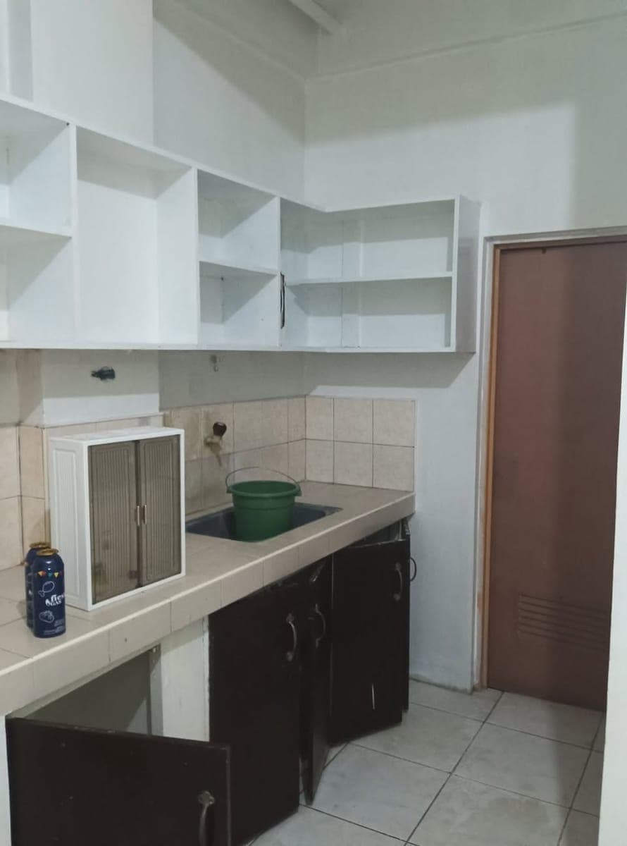 condo type apartment for rent 2 bedroom near.olivarez college - photo 2
