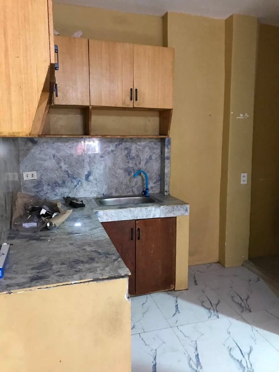 House rent 8k 56 vitalez st. Sandionisio paranaque quirino ave. Near credit coop. Coastal [submeter and no parking/pet] - photo 1
