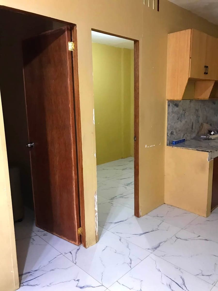 House rent 8k 56 vitalez st. Sandionisio paranaque quirino ave. Near credit coop. Coastal [submeter and no parking/pet] - photo 2