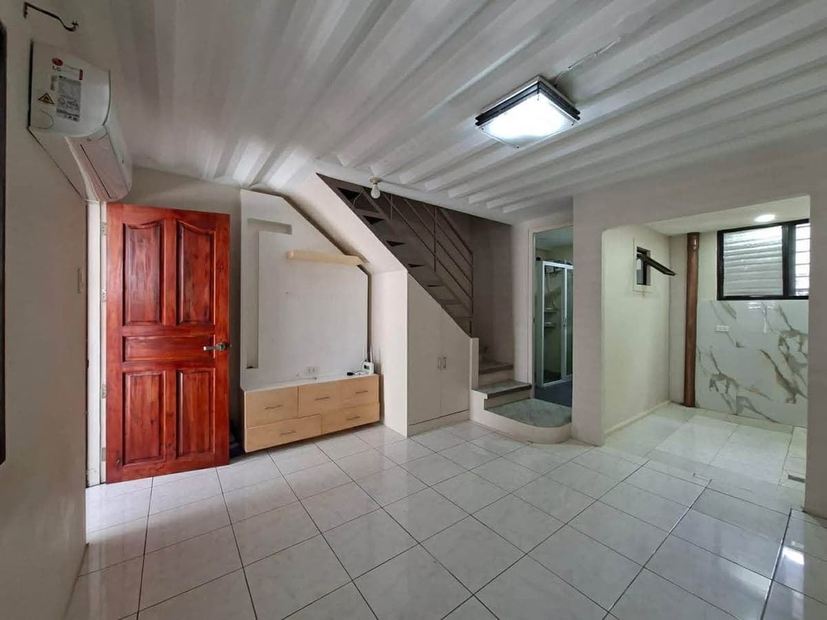3 BR Townhouse for Rent in Betterliving Parañaque - photo 2
