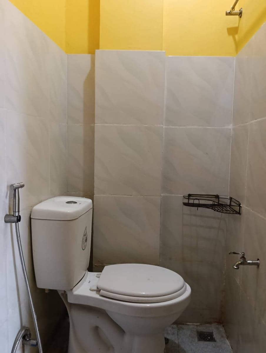 Studio type for rent 7602 Santos CMPD brgy San Isidro parañaque city malapit sa  lahat walking dista... - photo 3