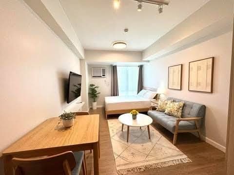 【For Rent 】Solinea Tower 4 30th floor Studio Unit - photo 4