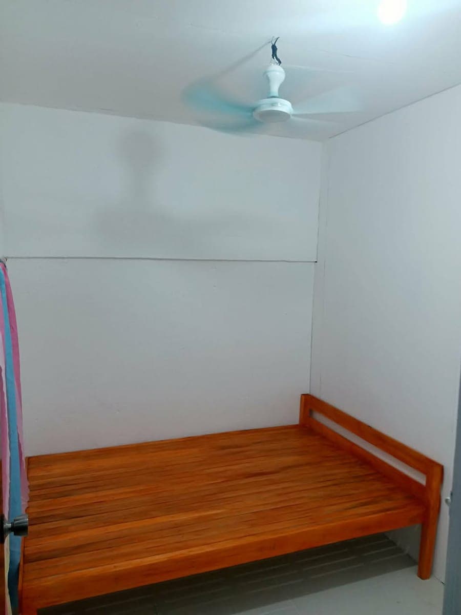 Room for  Rent Avail Here at Purok San Roque Bangga Bay2x tangub 1 room avail pwedi couple basta wal... - photo 1