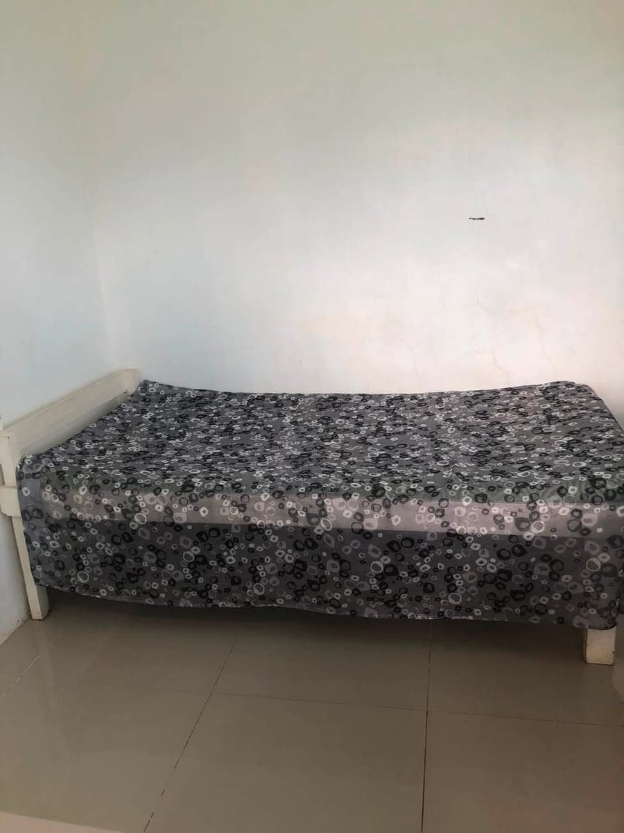 Room for room rent studio type                          With own Cr & kitchen sink.... - photo 1