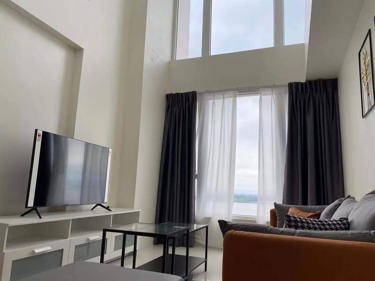 For Rent - photo 1