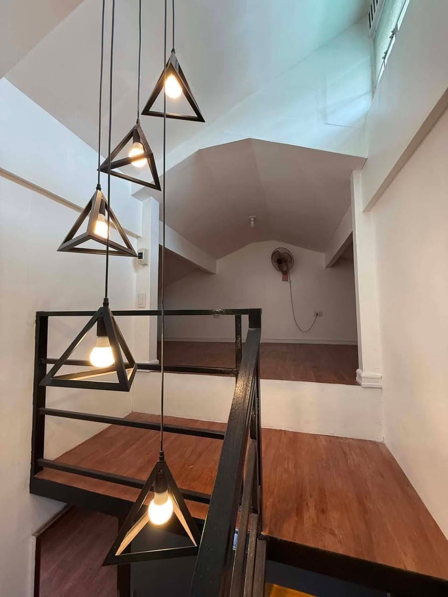 ₱25K | 200 sqm Townhouse for Lease | 3BR + Attic | Parañaque - photo 2