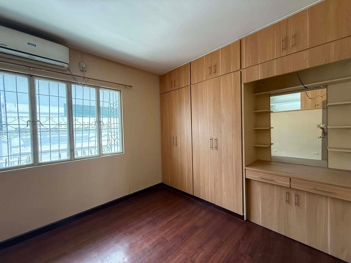 ₱25K | 200 sqm Townhouse for Lease | 3BR + Attic | Parañaque - photo 4