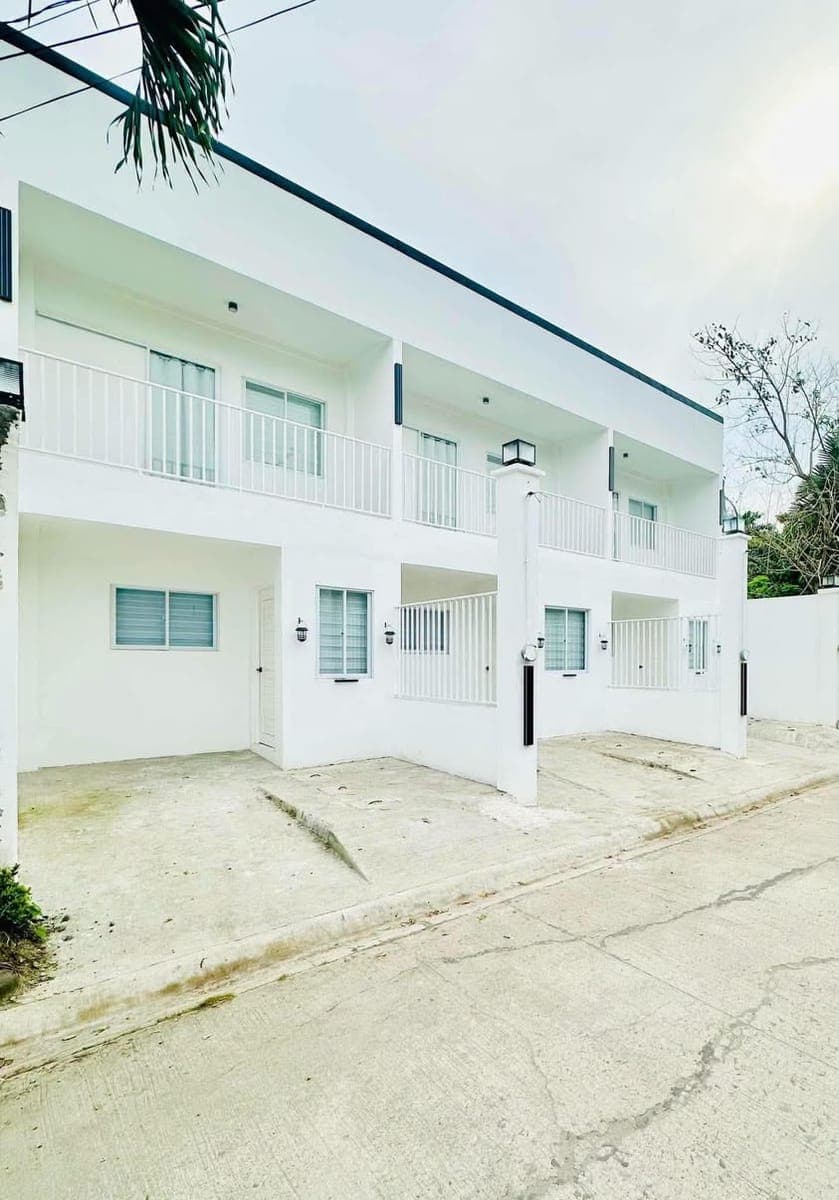 Apartment Unit for lease - photo 1