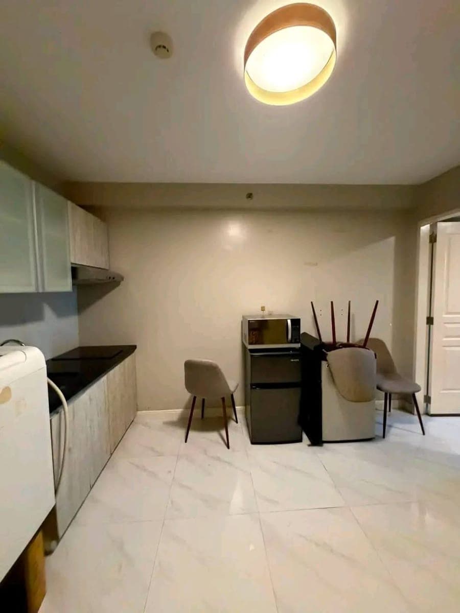 18K MONTHLY IN MONARCH PARKSUITES‼️ - photo 3