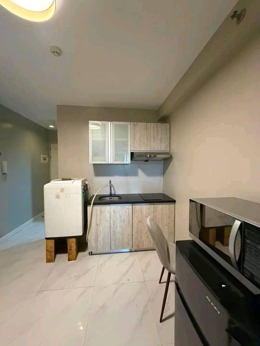 18K MONTHLY IN MONARCH PARKSUITES‼️ - photo 4