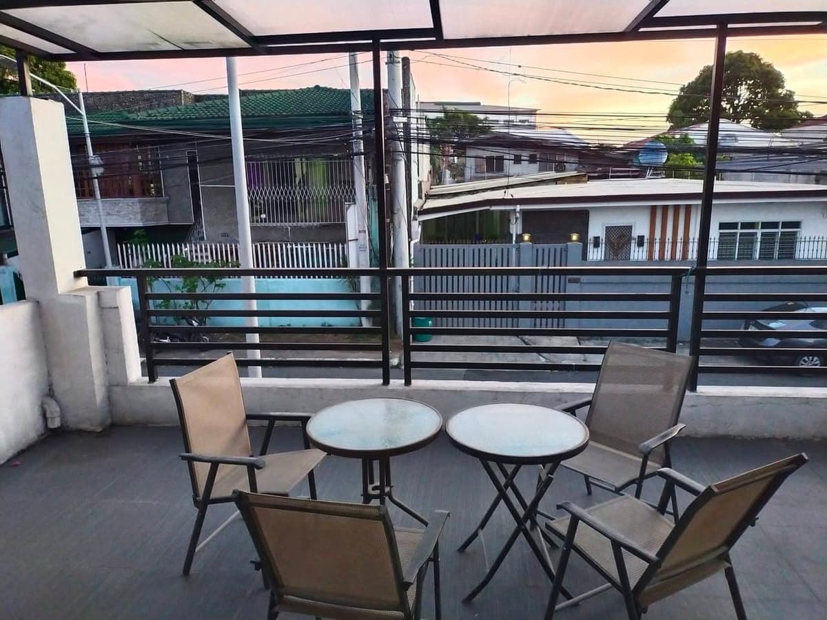 House for rent in Marcelo Green Village near SM Bicutan. Fully furnished with 6 bedrooms, 4 toilets,... - photo 2