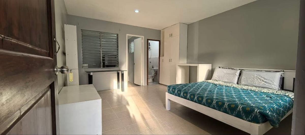 FOR RENT: Fully Furnished Studio Pad with Gate & Fence - photo 2