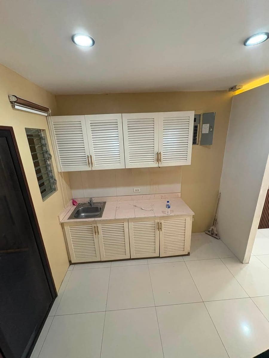 HOUSE FOR RENT IN PARAÑAQUE - photo 2