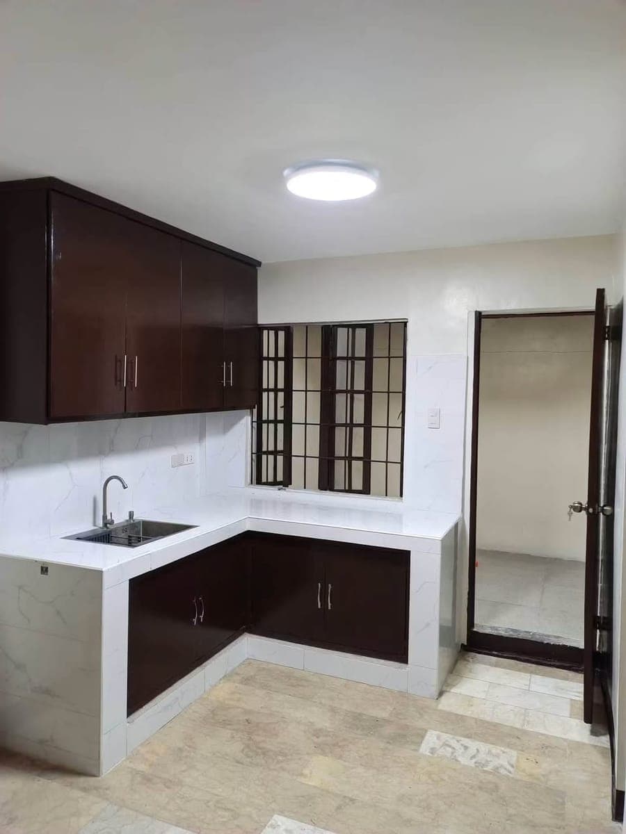 FOR RENT: 2-Storey House - photo 5