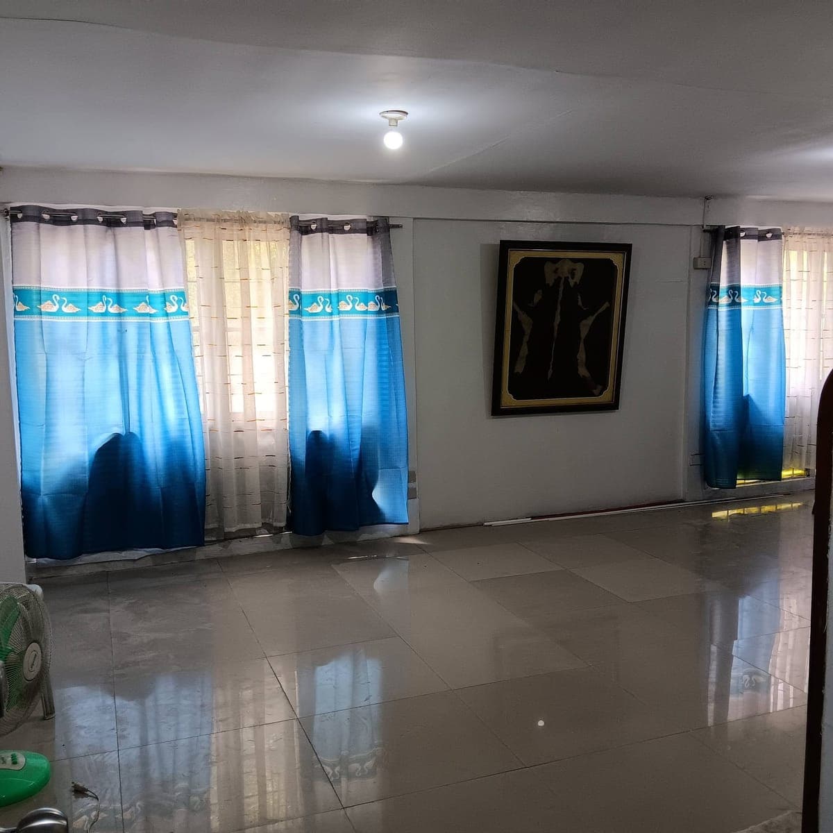 For Rent: 2 storey condominium unit in Westmont Village, Sucat,  Paranaque. Walking distance from Pa... - photo 2