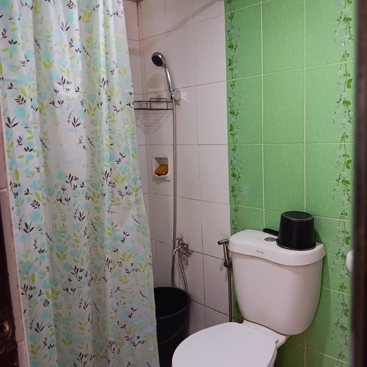 For Rent: 2 storey condominium unit in Westmont Village, Sucat,  Paranaque. Walking distance from Pa... - photo 3