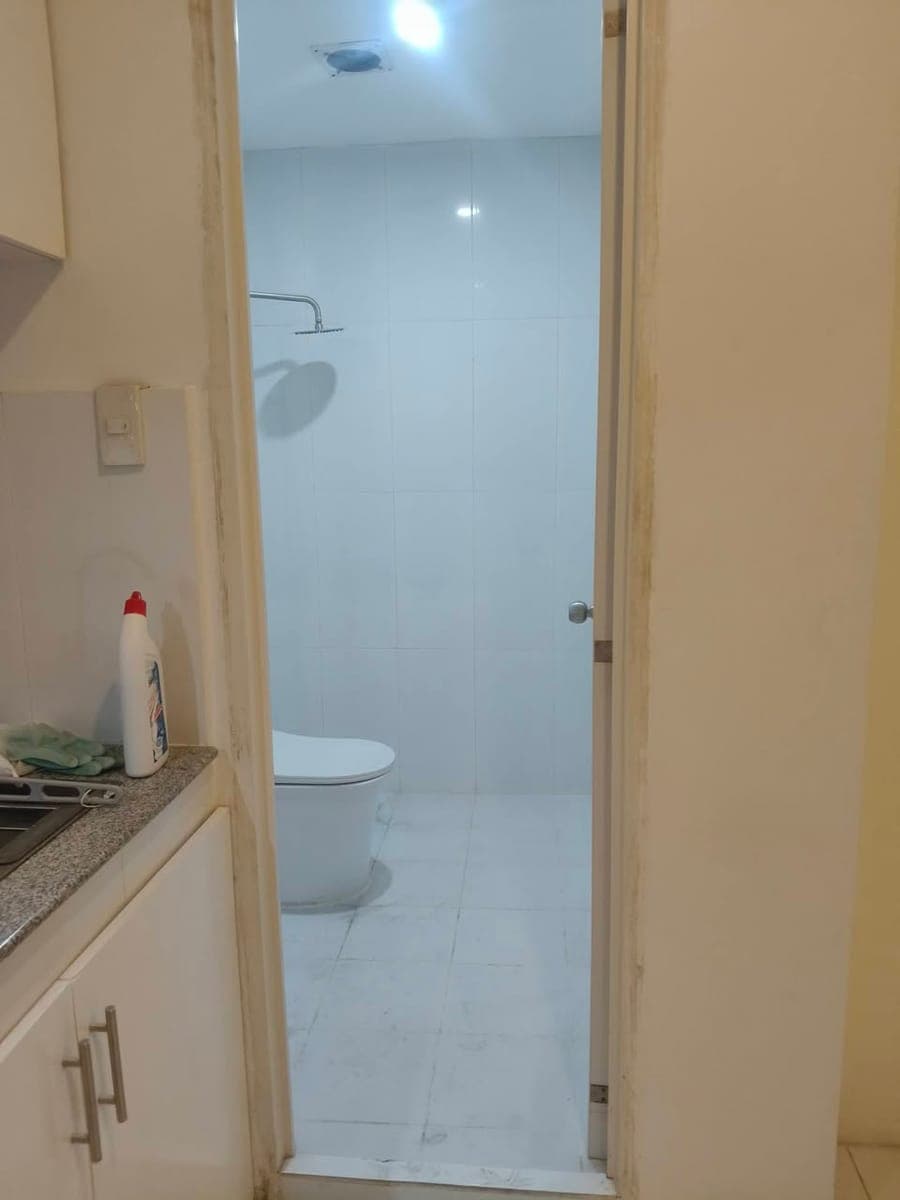 Studio type Dimasalang street Baclaran - 14k monthly rent - photo 3