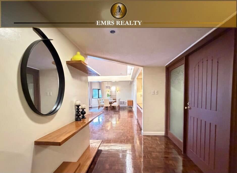 3-Bedroom Luxury Unit for Rent at The Twin Towers Makati - photo 4