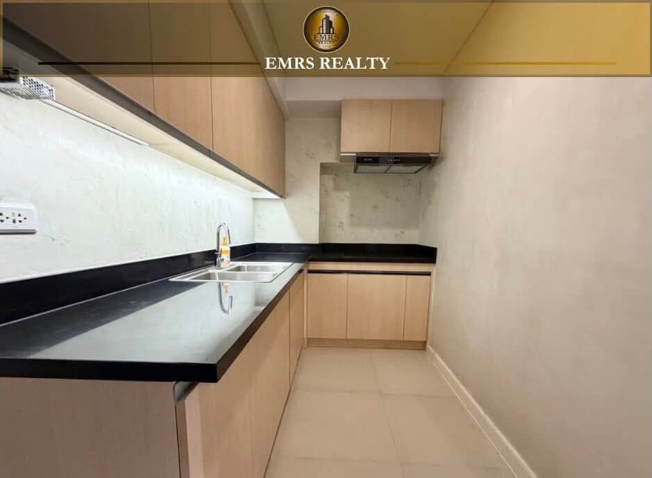 Modern Minimalist 2-Bedroom Furnished Condo for rent at Cerca Viento in Ayala Alabang - photo 5