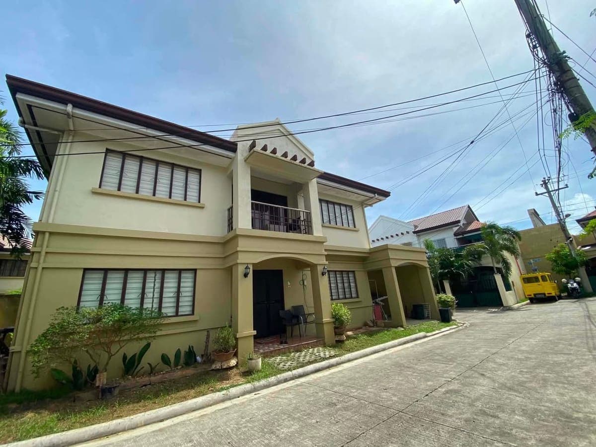 🏡 HOUSE FOR RENT 🎉 - photo 1