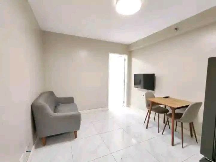 ₱18K MONTHLY‼️ | SPACIOUS 1BR UNIT IN MONARCH PARKSUITES - photo 4
