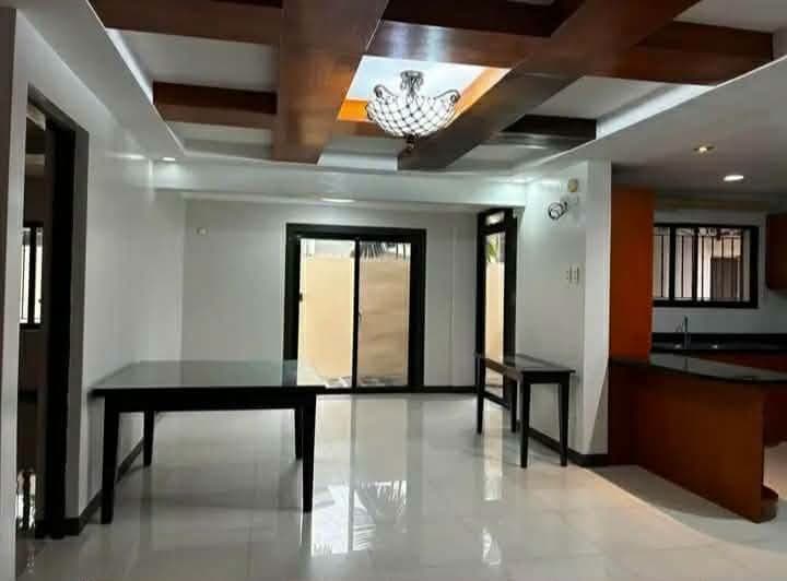 HOUSE FOR RENT IN TAHANAN VILLAGE BF PARAÑAQUE ‼️ - photo 2