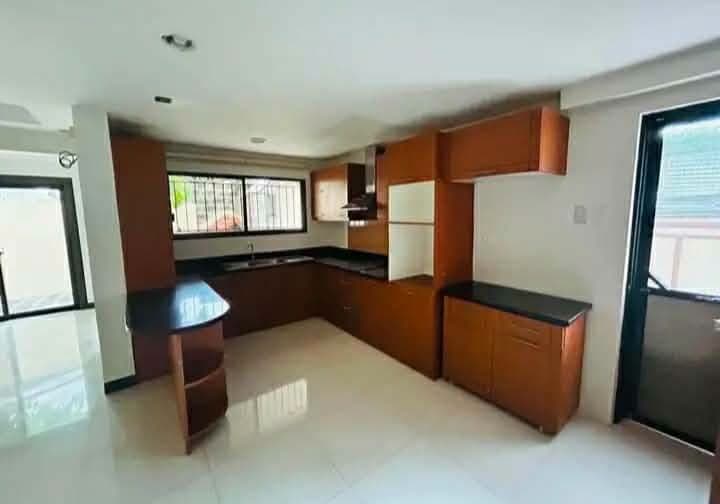 HOUSE FOR RENT IN TAHANAN VILLAGE BF PARAÑAQUE ‼️ - photo 5
