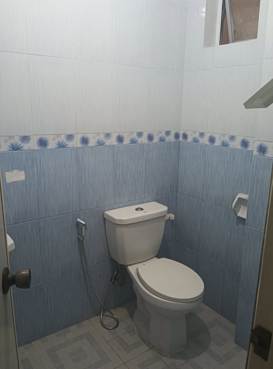 condo type for rent 2 bedroom with car garage 18k a month fortunata subd pm or call 09159436270 - photo 5