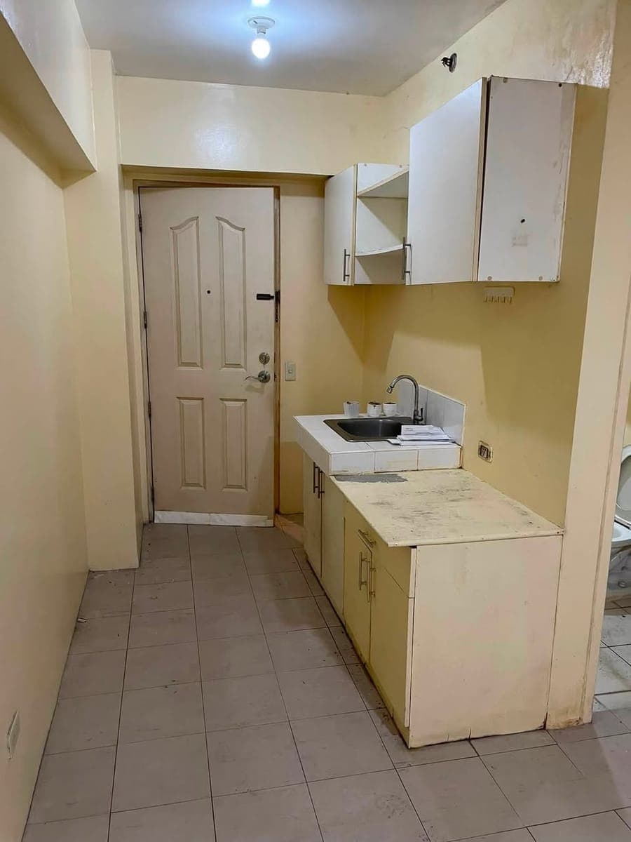 ✨CONDO UNIT FOR RENT✨ - photo 2