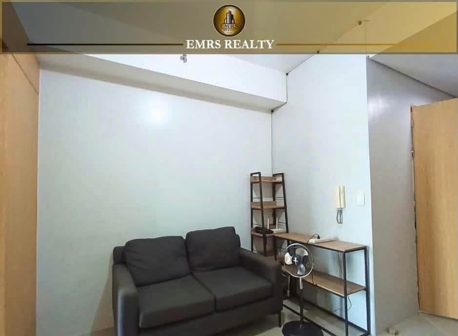 Green Grass Residences - Quezon City - Besides SM North, near SM Trinoma - photo 5