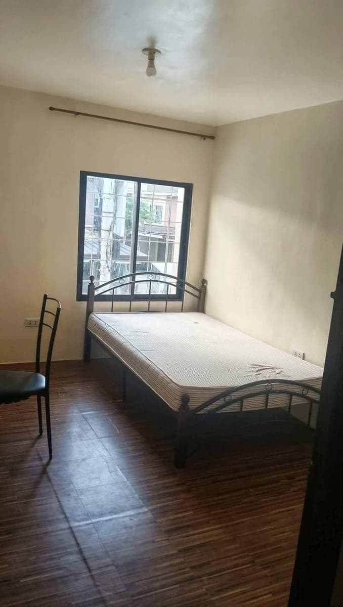 🏡 FOR RENT – Fully Furnished Townhouse - photo 4