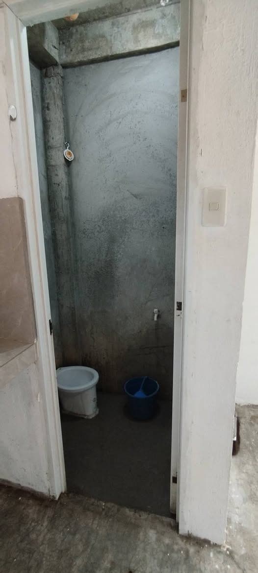 PTPA admin. for rent 1 room with attached bathroom 4k monthly and 1 month advance inside sa compound. good for 2 persons - photo 3