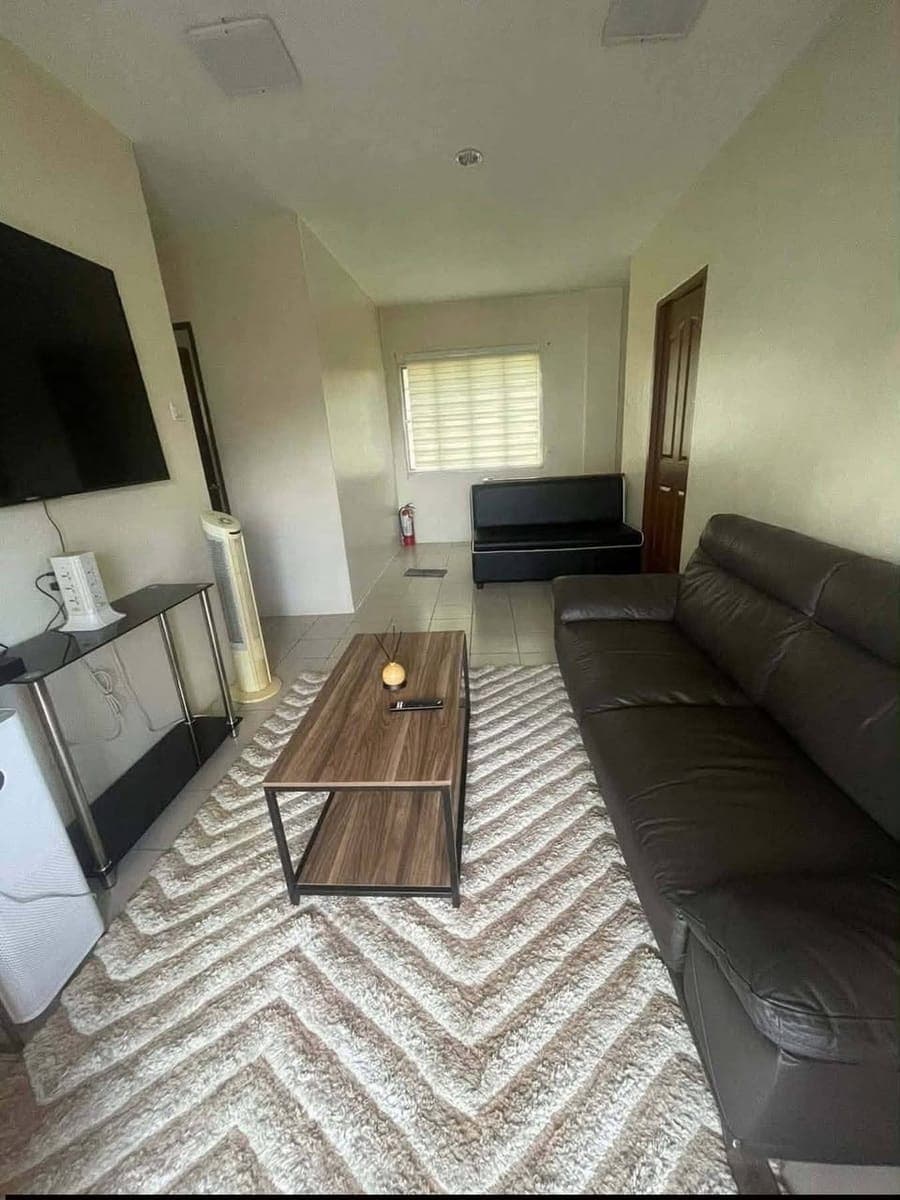 🏡 HOUSE FOR RENT - photo 3