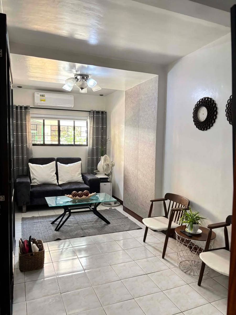 🏡 FOR RENT – Fully Furnished Townhouse 🏡 - photo 1