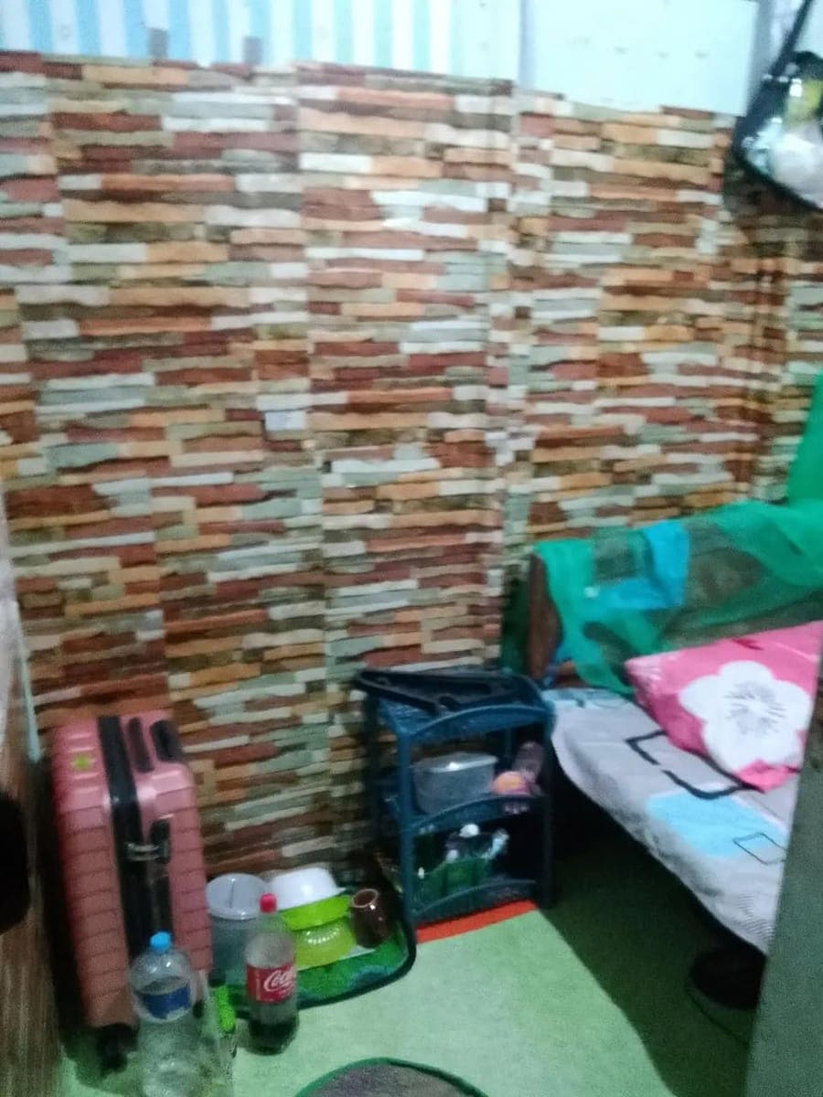 ROOM FOR RENT (GIRLS ONLY) - photo 1