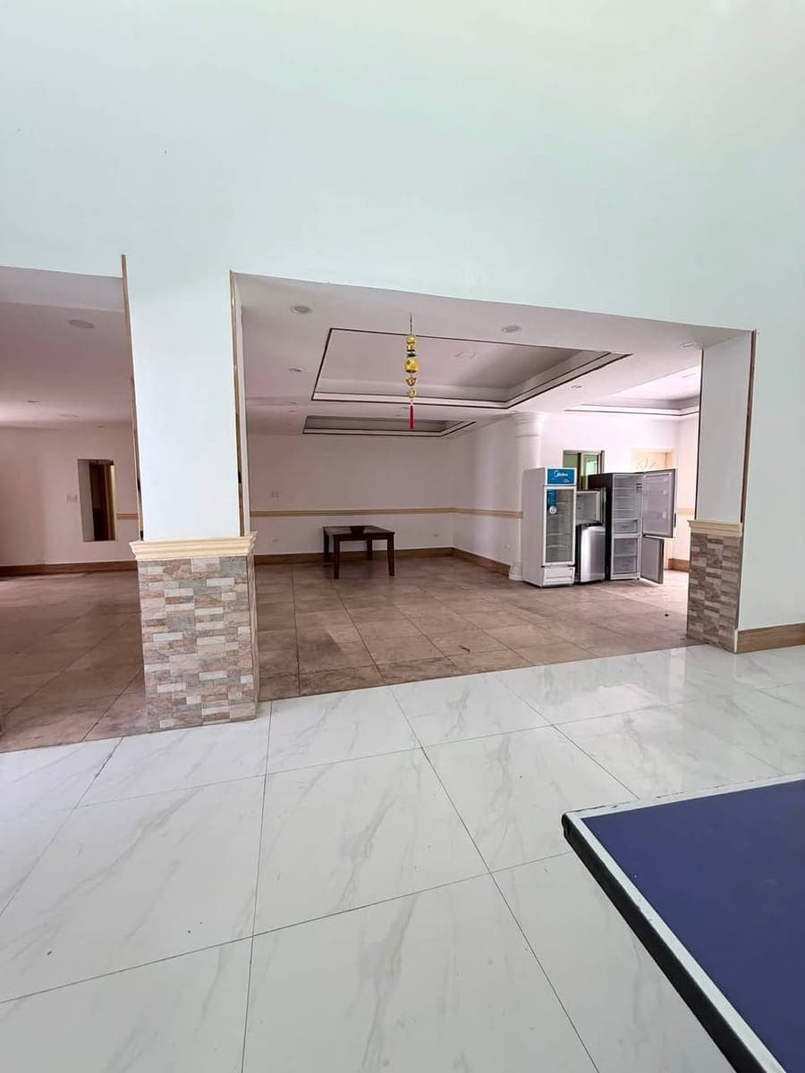 BIG HOUSE FOR RENT!! [Direct tenant ONLY] - photo 1