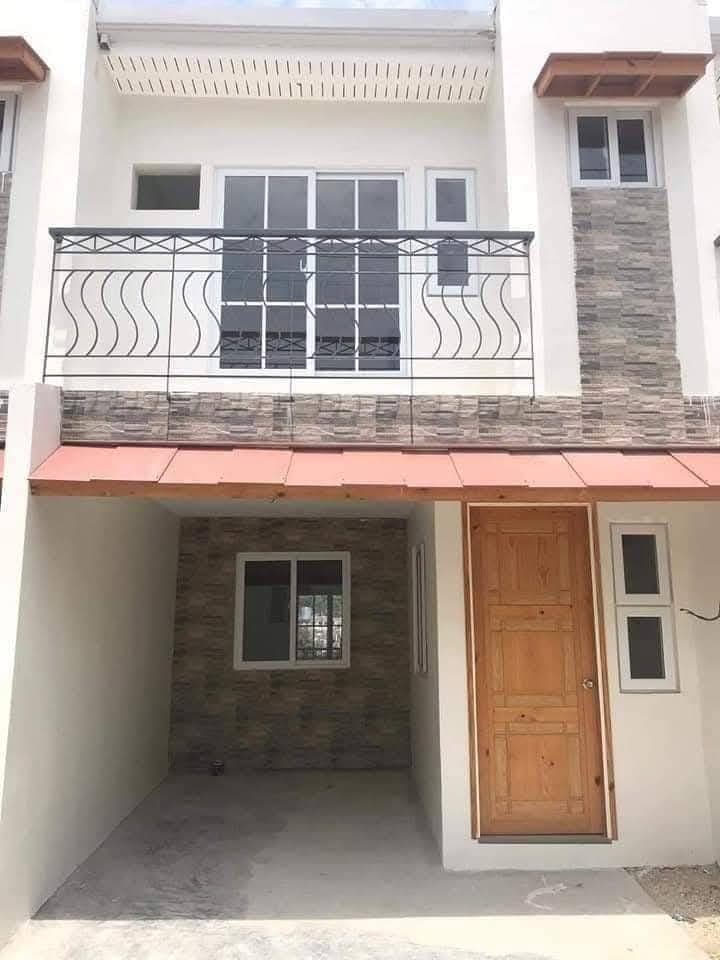 🌸💯FOR RENT Semi-furnished 3-STOREY 3-BEDROOM HOUSE  near FOODA CONSOLACION 18.5K/month🌷 - photo 1