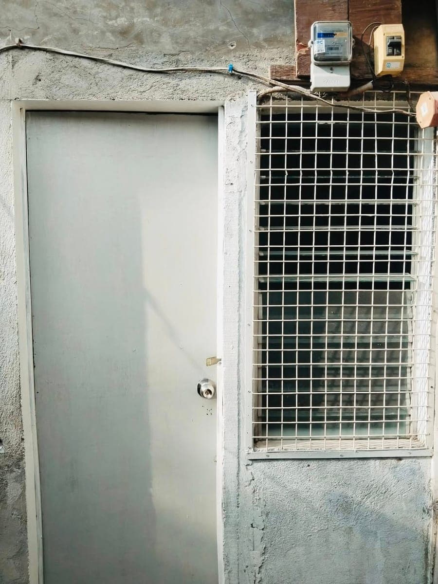 Gated room for rent in Bankal mahayahay front old gym , - photo 3