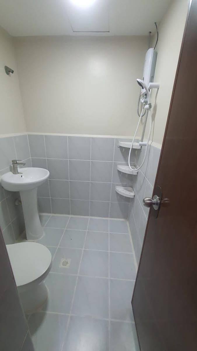 ‼️ UNFURNISHED CONDO UNIT FOR LONG TERM RENT‼️ - photo 4