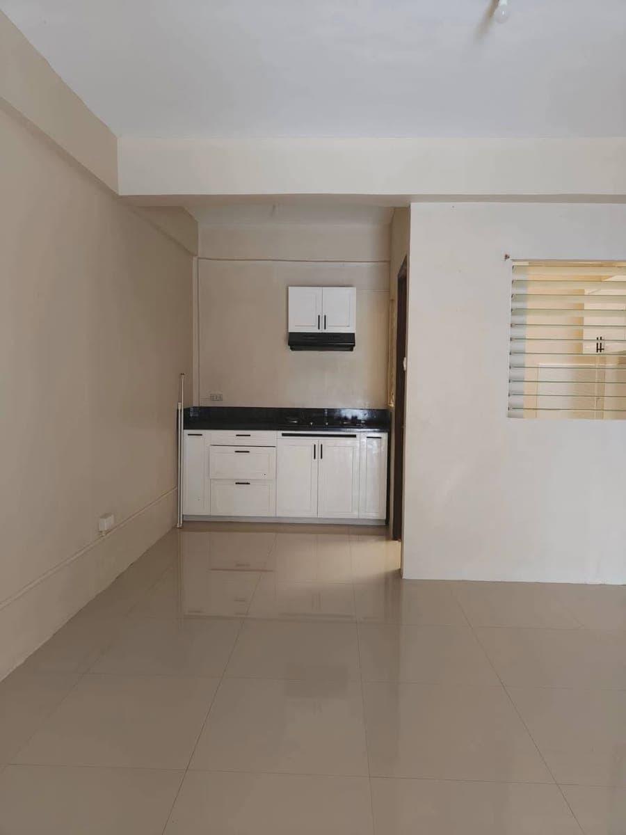 House for Rent !! - photo 2