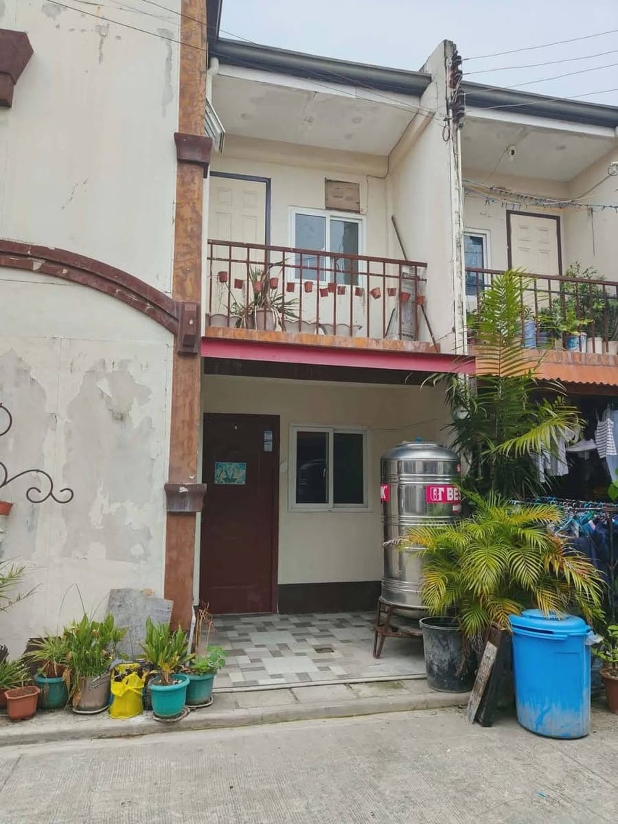 🏡 FOR RENT – UNFURNISHED TOWNHOUSE - photo 1