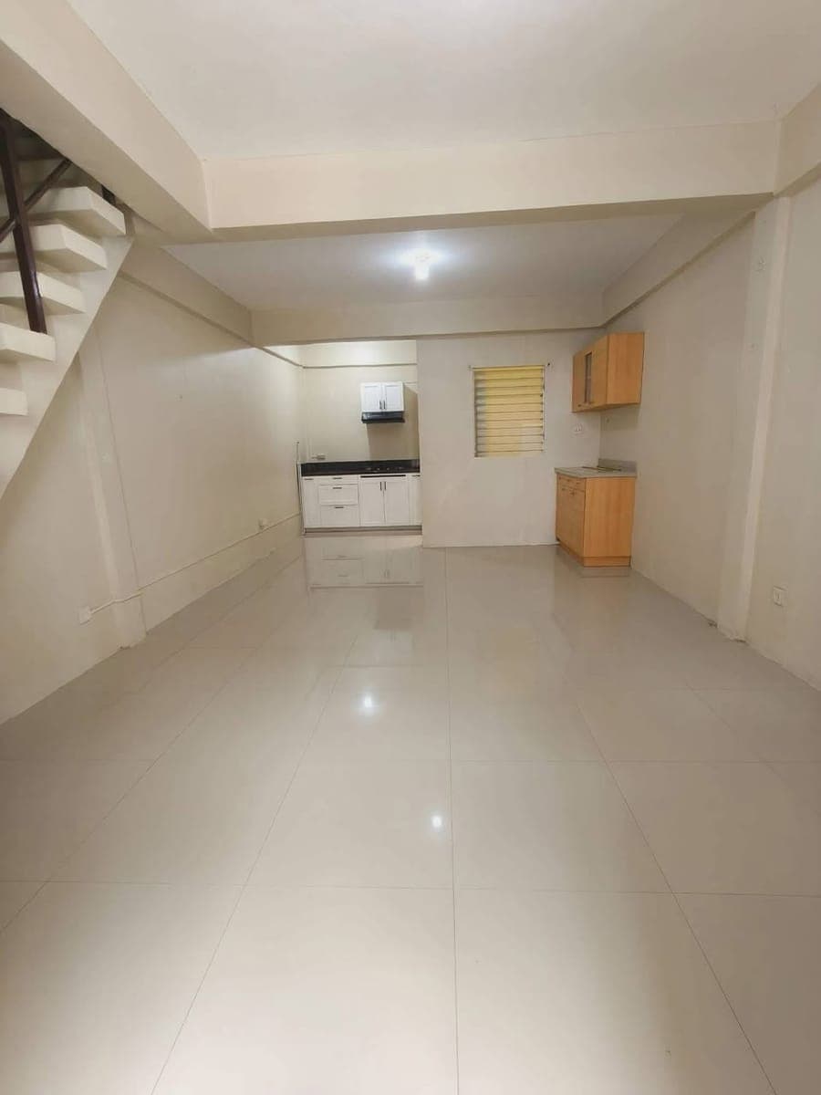 🏡 FOR RENT – UNFURNISHED TOWNHOUSE - photo 3